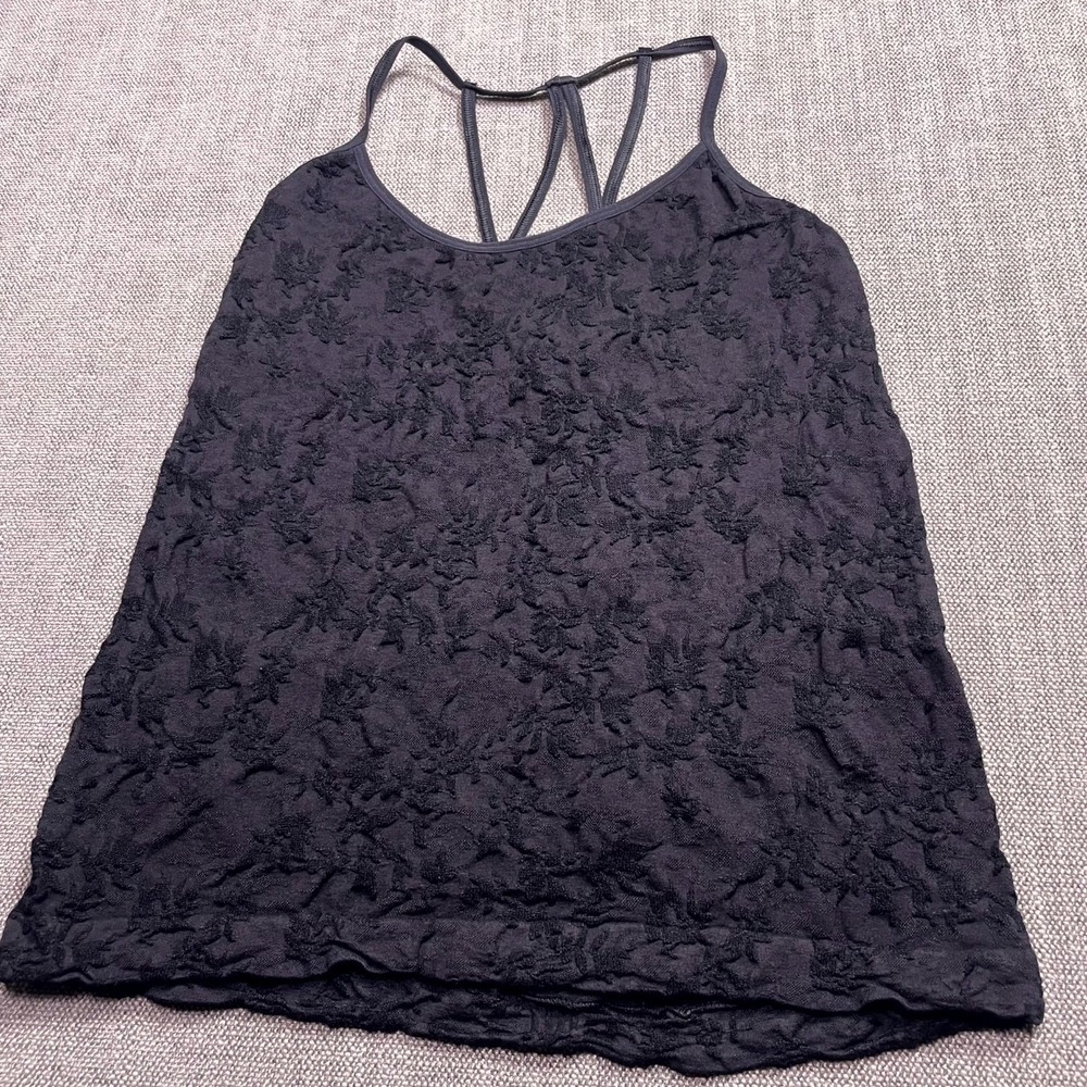 Anthropologie Seamless Camisole Tank Top Womens Medium Black Jacquard Scoop Neck